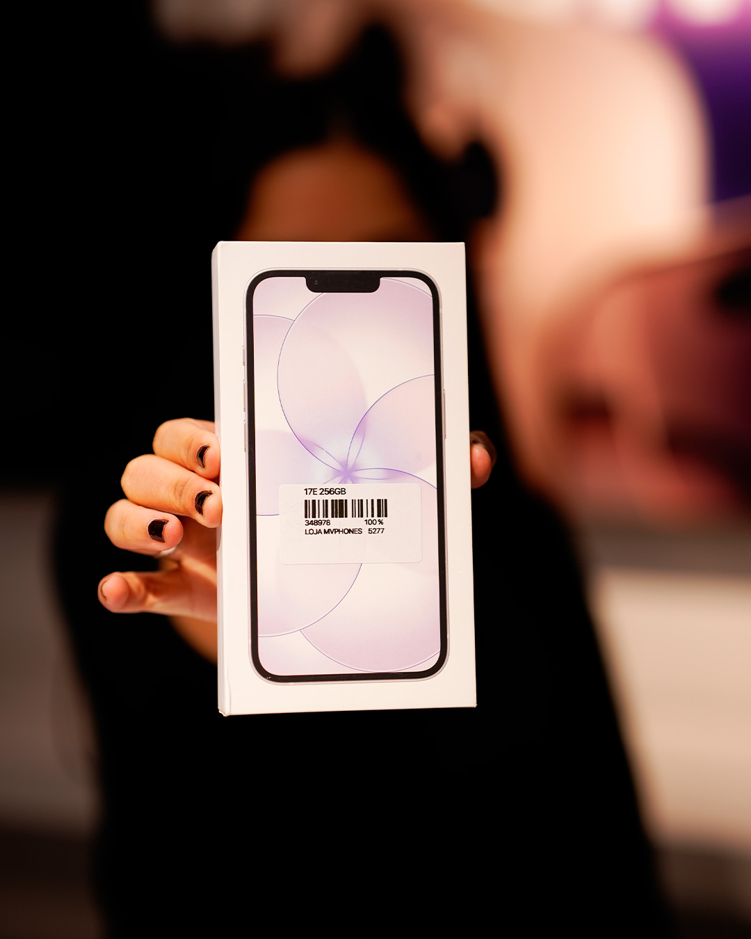 17e 256GB